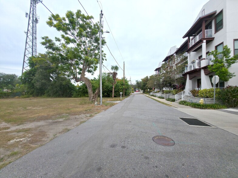 More Photos Of 958 Howard Ave, Dunedin Land For Sale