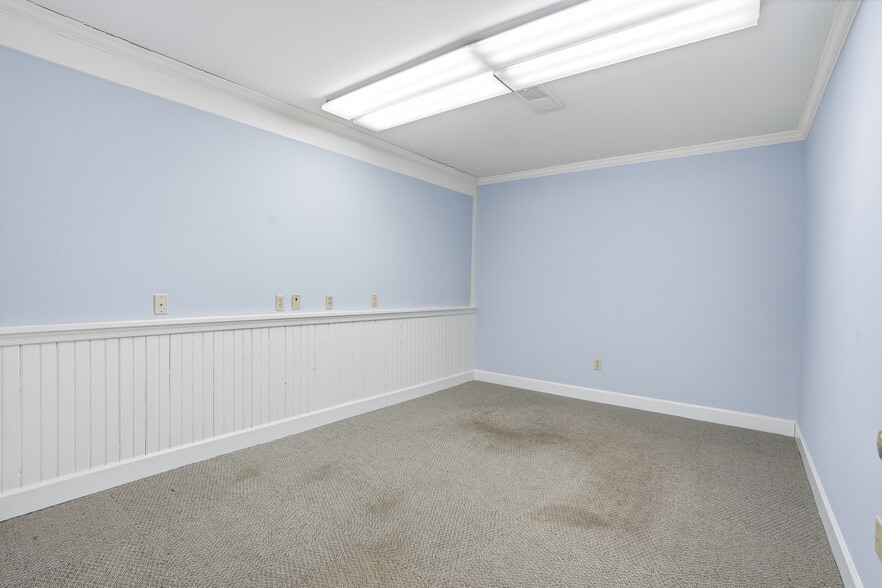 More Photos Of 105 High St, Dublin Flex For Sale