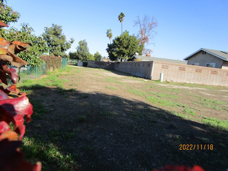 More Photos Of 2181 Katella Ave, Anaheim Land For Lease