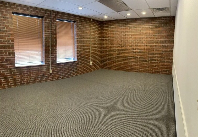 More Photos Of 1410 Vance St, Lakewood Office Residential For Lease