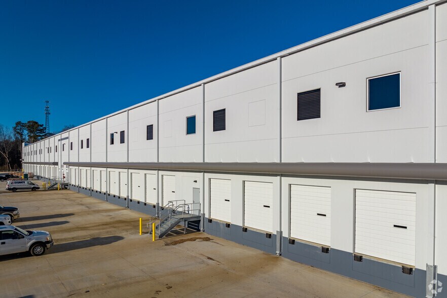 More Photos Of 1075 Highway 124, Braselton Unknown For Lease