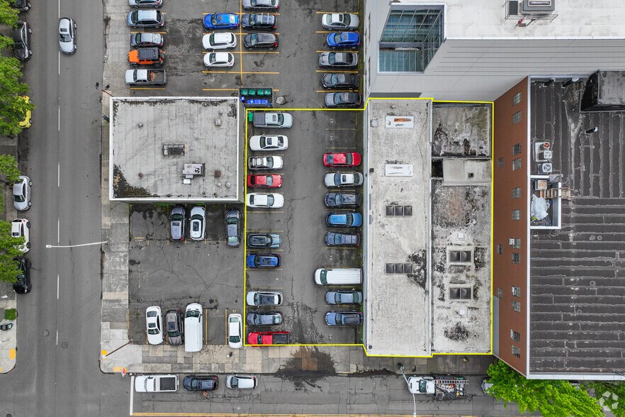 Primary Photo Of 410-420 NW 9th Ave, Portland Storefront For Sale