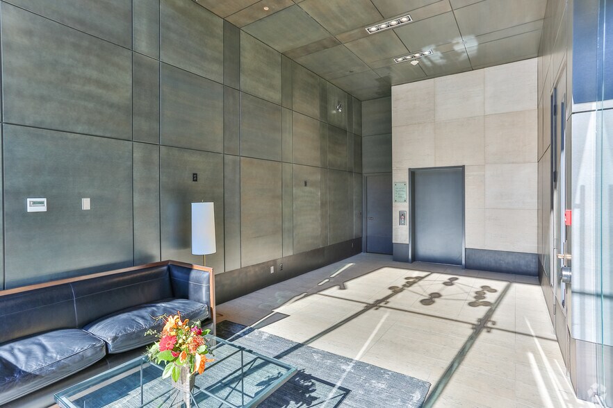 More Photos Of 2207 4th St SW, Calgary Office For Lease