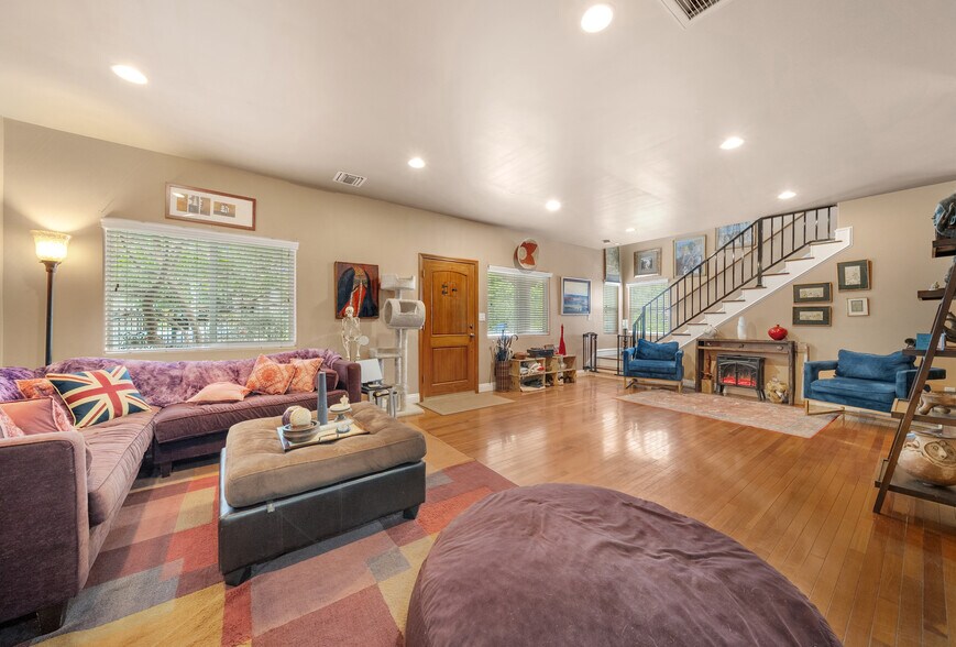 More Photos Of 2516 Elsinore St, Los Angeles Multifamily For Sale