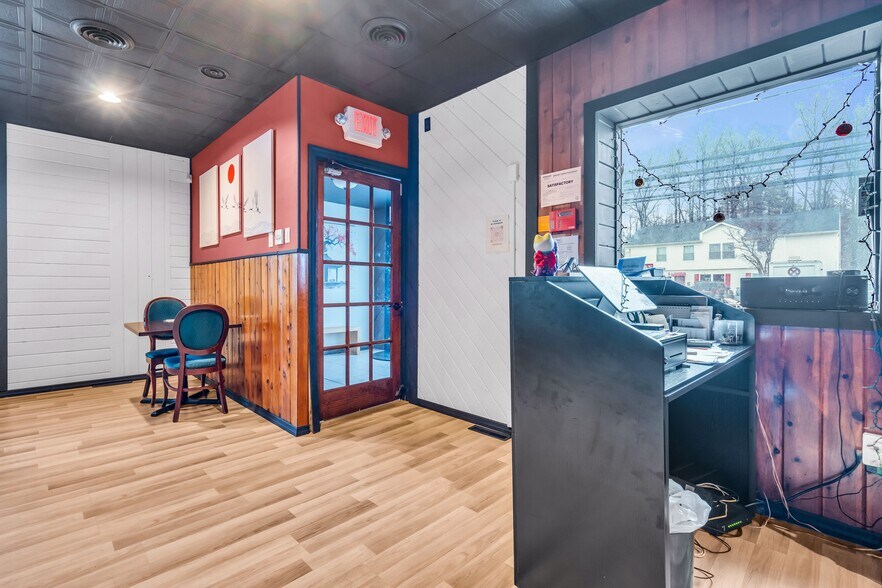 More Photos Of 392 Rt-34, Matawan Restaurant For Sale