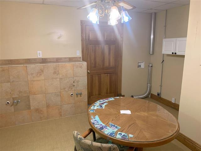 More Photos Of 224 S 5th St, Richmond Medical For Sale