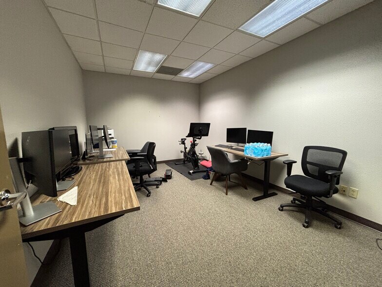 More Photos Of 3200 Long Prairie Rd, Flower Mound Office Residential For Lease