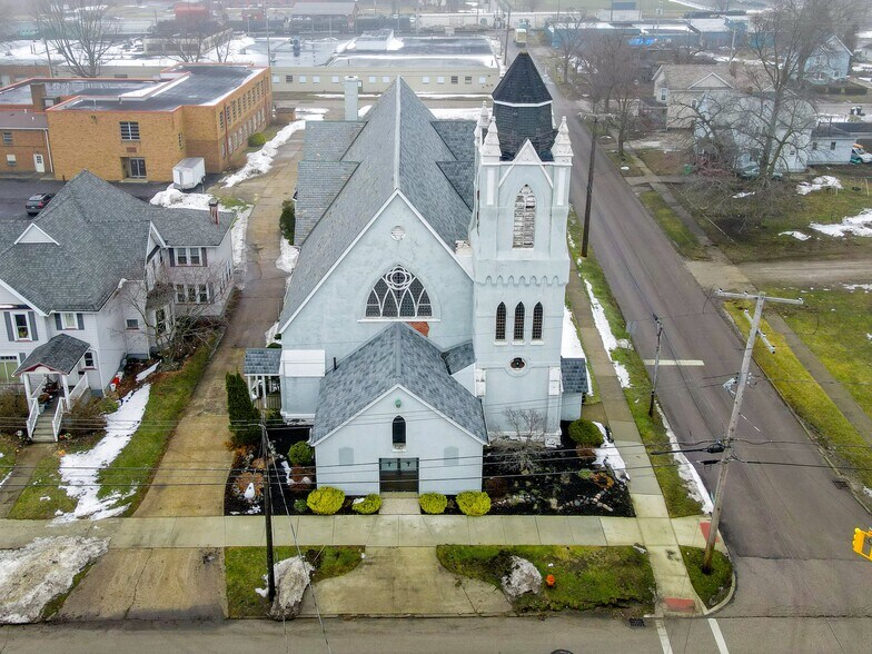 More Photos Of 480 State St, Conneaut Religious Facility For Sale