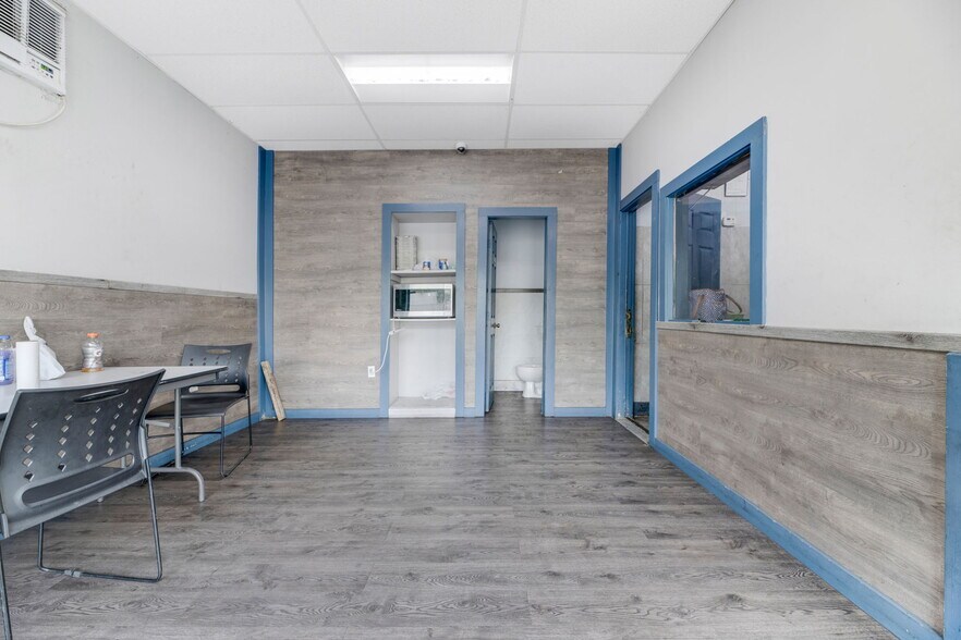 More Photos Of 3100 Branch Ave, Temple Hills Unknown For Lease