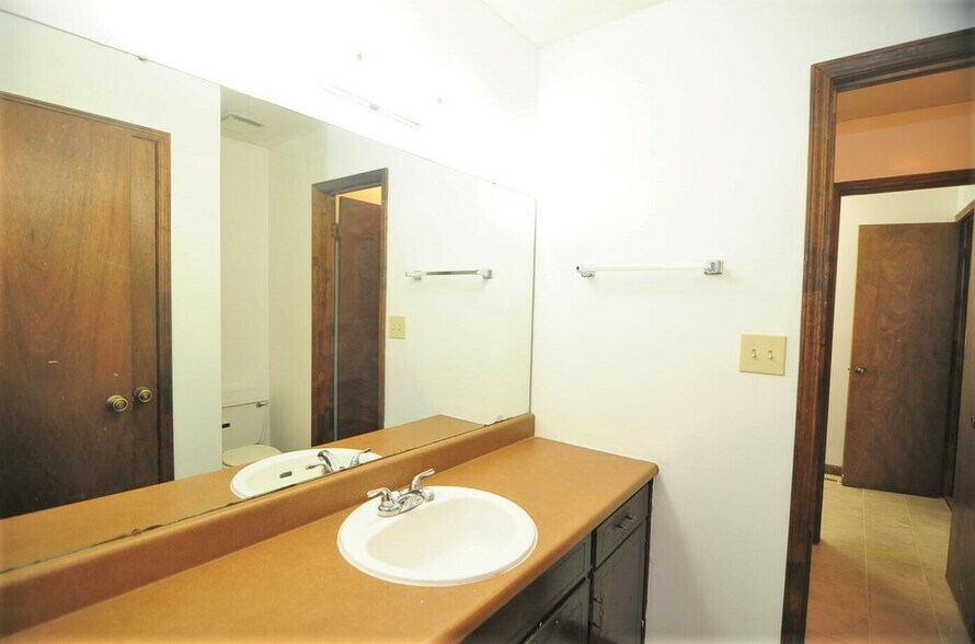 More Photos Of , Huntsville Multifamily For Sale