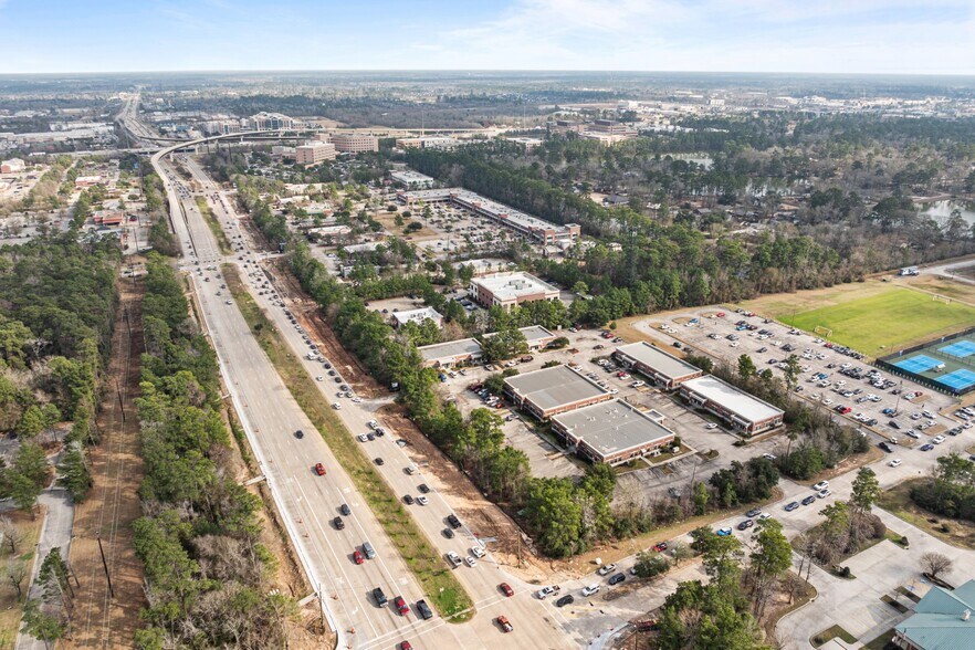 More Photos Of 3115 College Park Dr, Conroe Medical For Sale