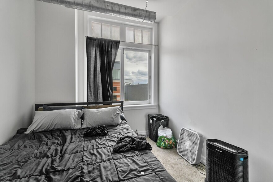 More Photos Of 888 Main St, Buffalo Office Residential For Sale