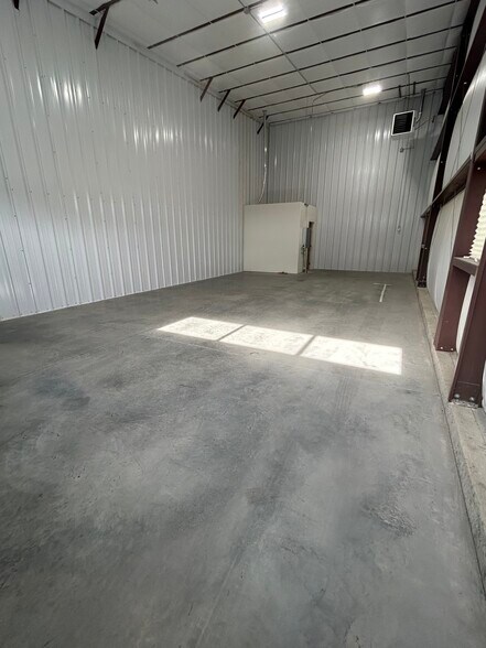 More Photos Of 1908 N 200 E, Spanish Fork Self Storage For Lease