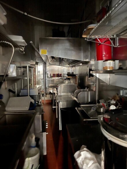 More Photos Of 126 Bala Ave, Bala Cynwyd Storefront Retail Residential For Sale