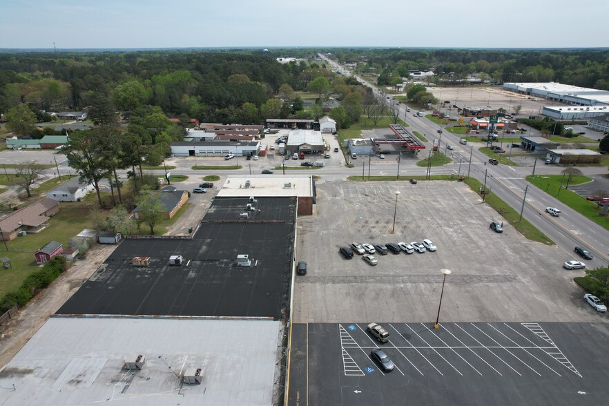 More Photos Of 906-946 Chesterfield Hwy, Cheraw Restaurant For Sale