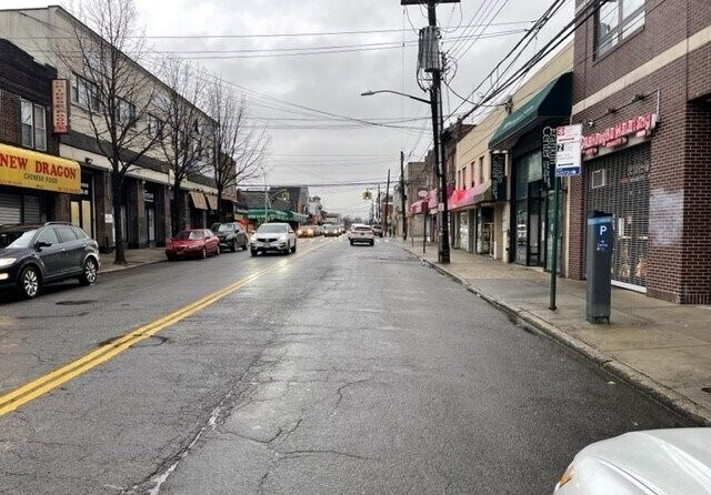 More Photos Of 4516 162nd St, Flushing Storefront Retail Office For Lease