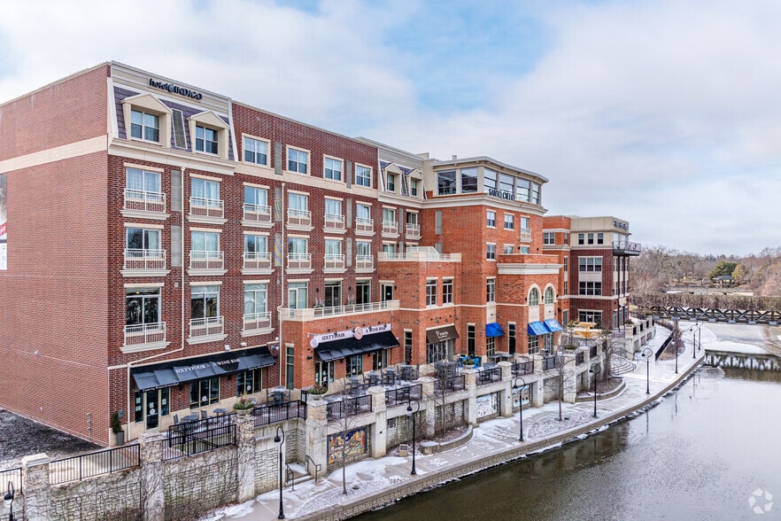 Primary Photo Of 123 Water St, Naperville General Retail For Lease