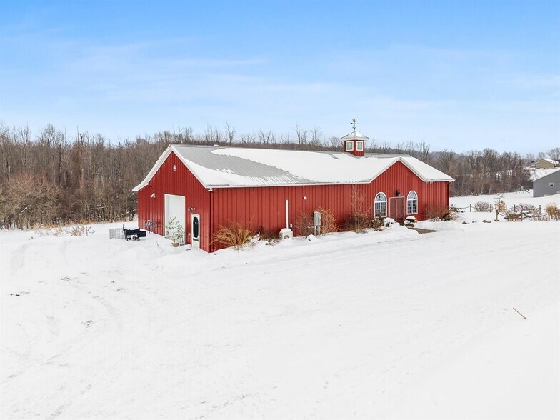 More Photos Of 4504 Bussey Rd, Syracuse General Retail For Sale