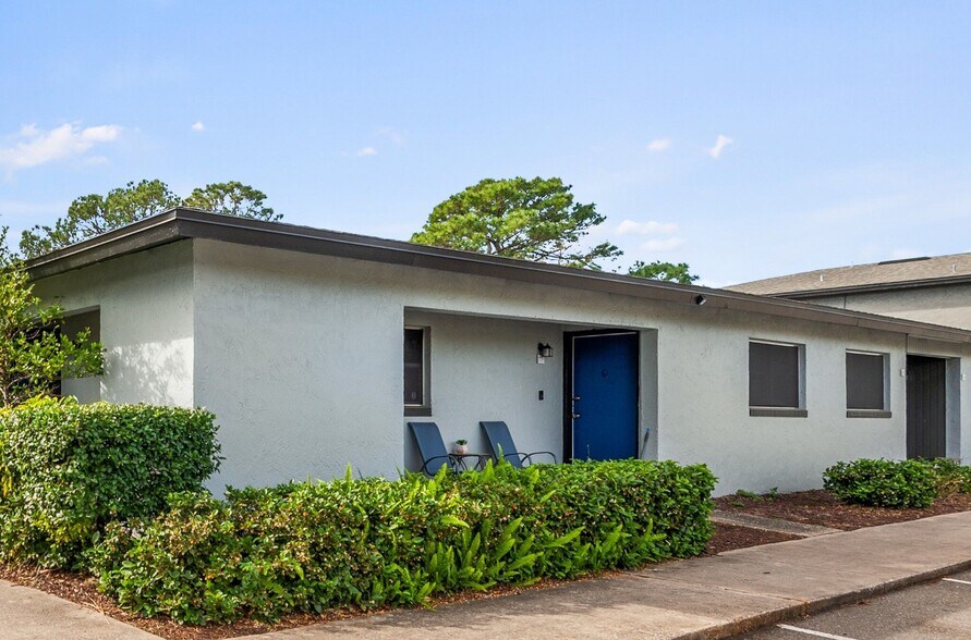 More Photos Of 1505 W 25th St, Sanford Apartments For Sale