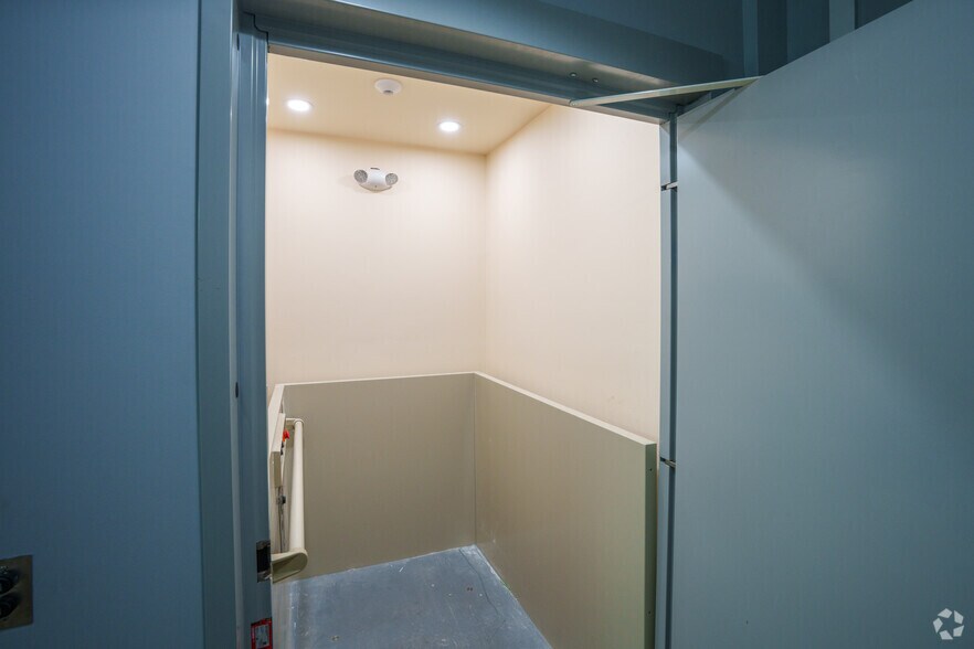 Photo of 2nd Floor Ste 11