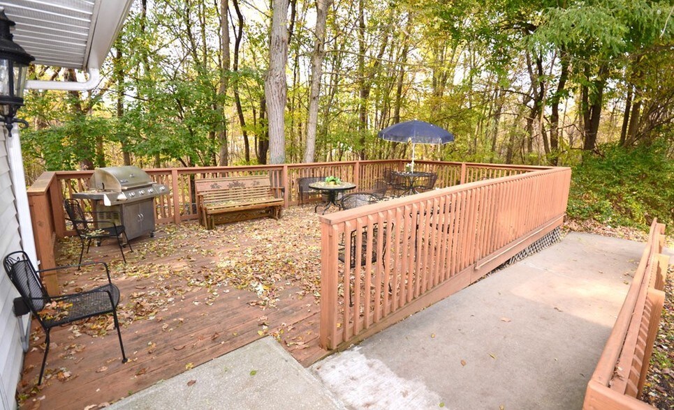 More Photos Of 73 Madison Rd, Mansfield Skilled Nursing Facility For Lease