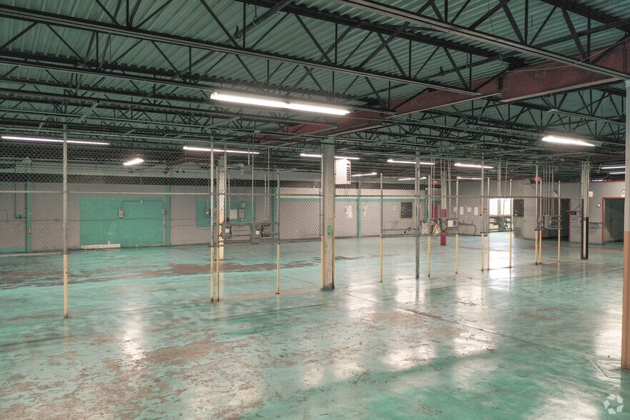 More Photos Of 1 Walnut St, Perth Amboy Warehouse For Sale