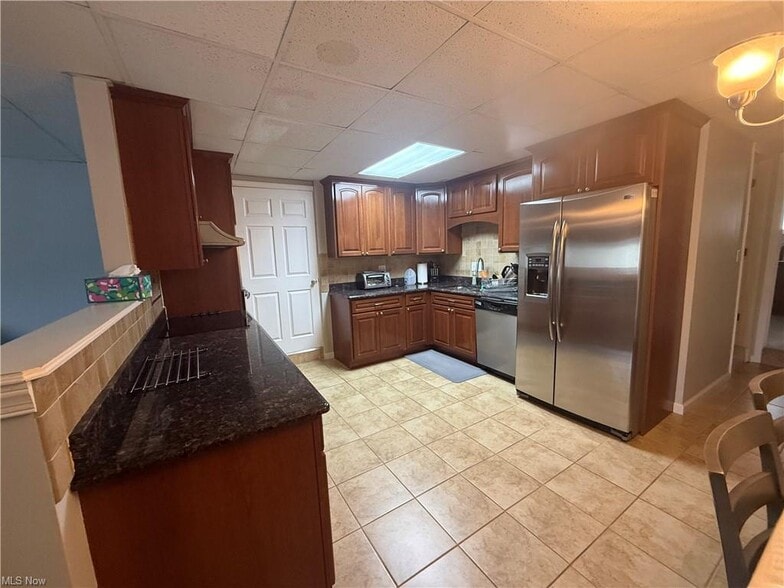 More Photos Of 6405 Glenn Hwy, Cambridge Hotel For Sale