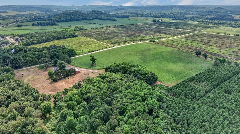 More Photos Of N8481 Kleba Rd, Hixton Flex For Sale
