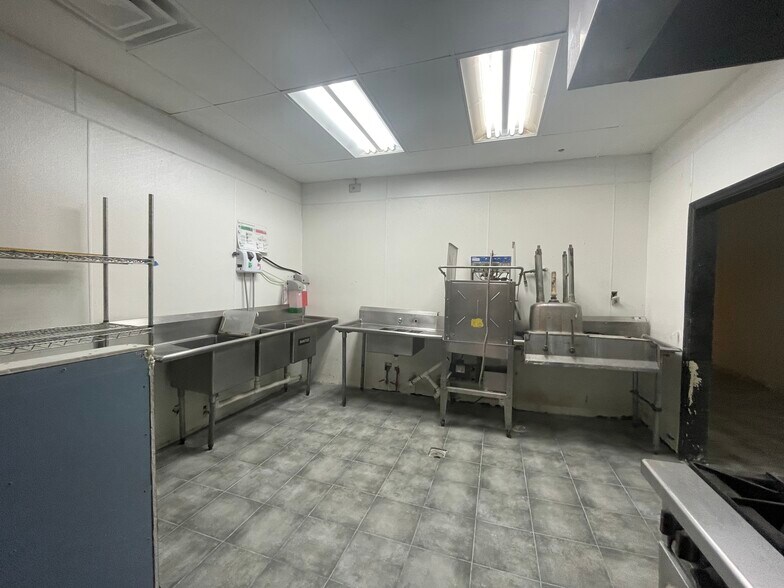 More Photos Of 24-26 E Sixth St, Cincinnati Apartments For Sale