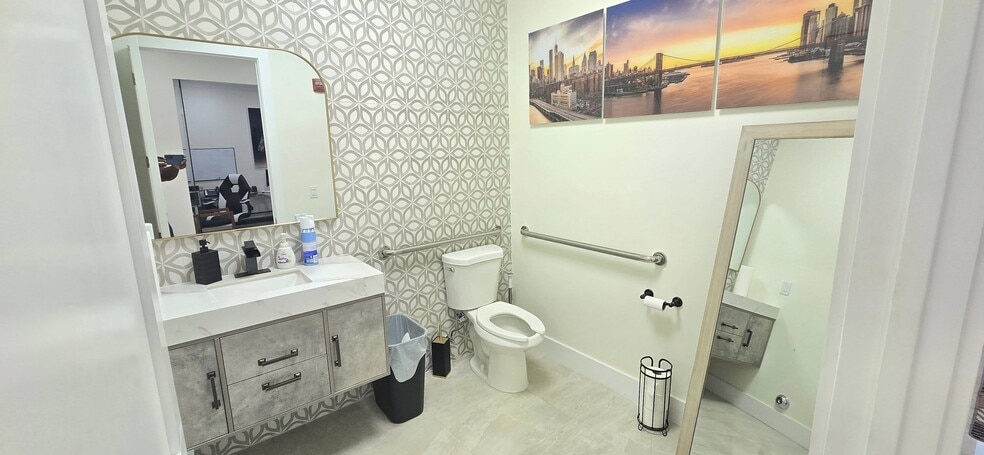 More Photos Of 9200 Belvedere Rd, Royal Palm Beach Office For Sale