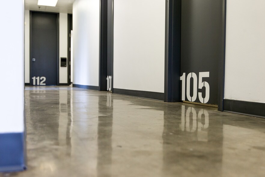 More Photos Of 6700-6800 NE 59th Pl, Portland Warehouse For Lease