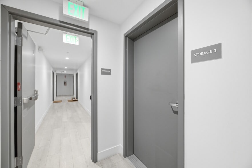 More Photos Of 744 S Mariposa Ave, Los Angeles Apartments For Sale