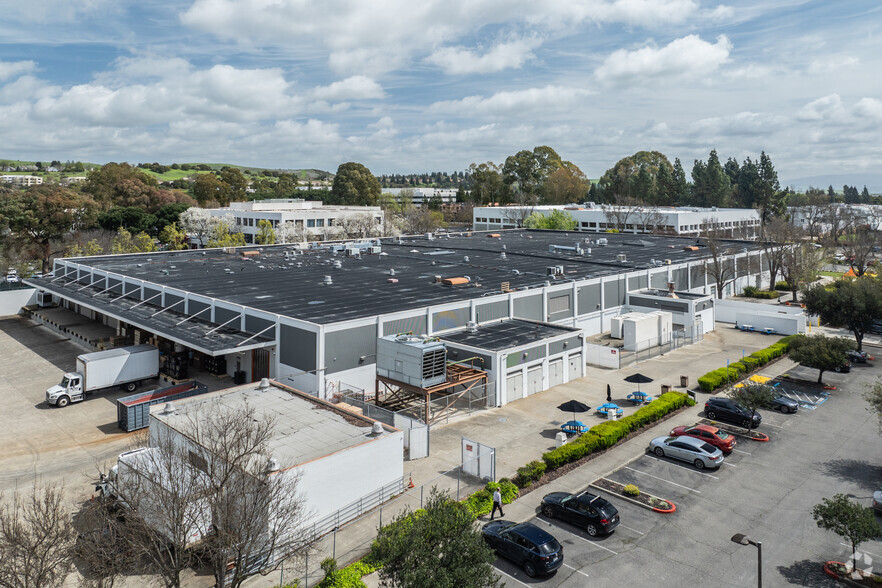 Primary Photo Of 4550 Norris Canyon Rd, San Ramon Research And Development For Lease