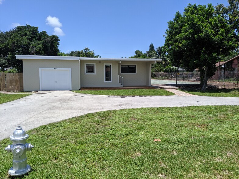 More Photos Of , Boca Raton Specialty For Sale