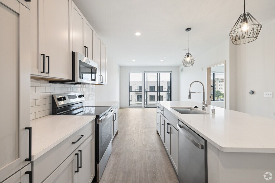 More Photos Of 8309 Greenway Blvd, Middleton Apartments For Lease