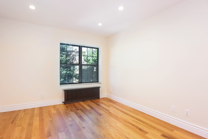 More Photos Of 211 W 252nd St, Bronx Apartments For Sale