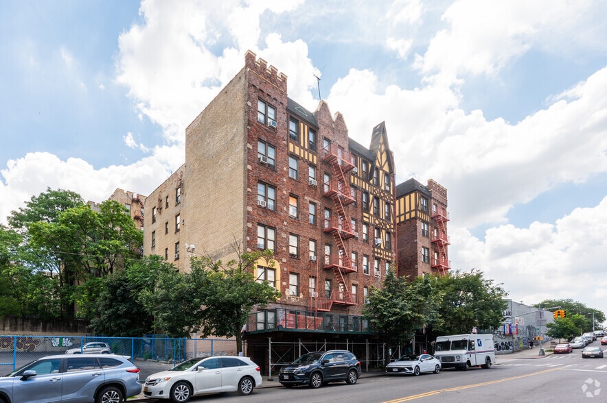 More Photos Of 109 E 153rd St, Bronx Apartments For Lease