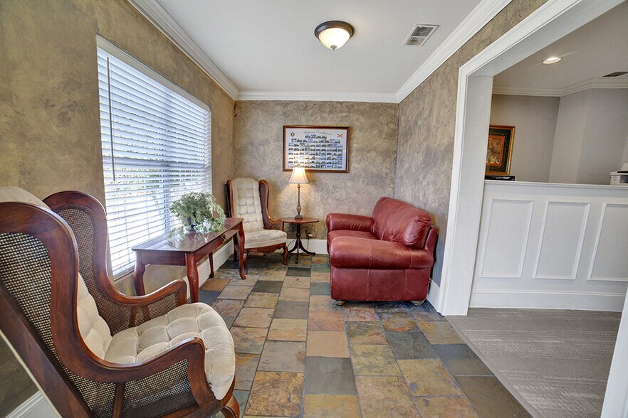 More Photos Of 113 Glenn Ave, Trussville Office Residential For Sale