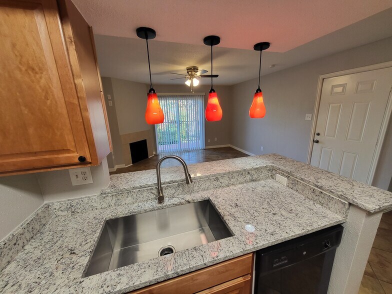 More Photos Of , Houston Multifamily For Sale