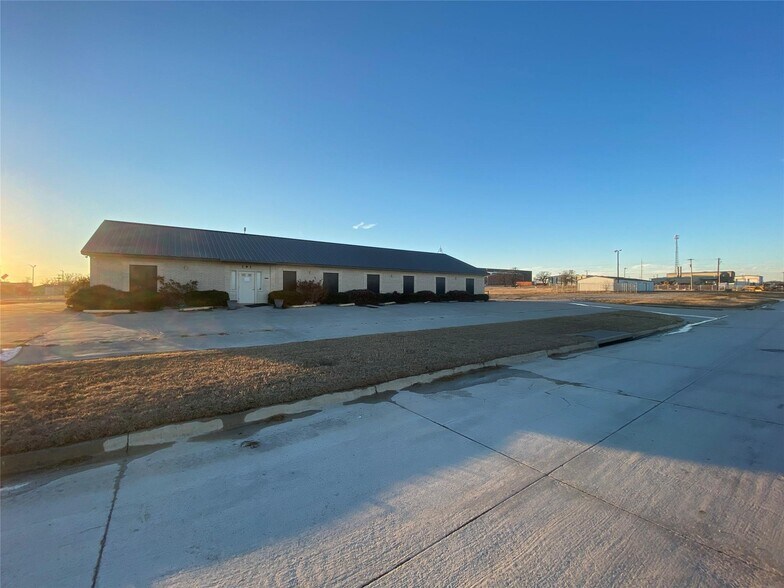 Primary Photo Of 191 Energy Way, Bridgeport Office For Sale