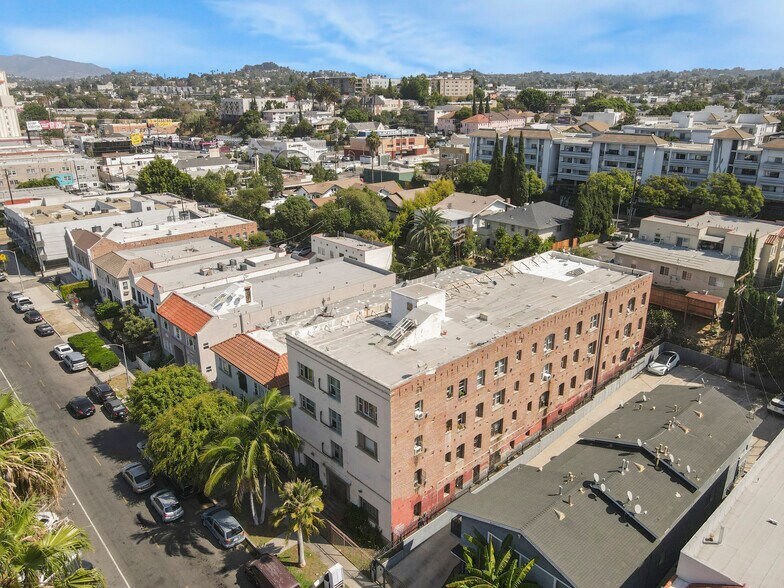 More Photos Of 138 S Westmoreland Ave, Los Angeles Apartments For Sale