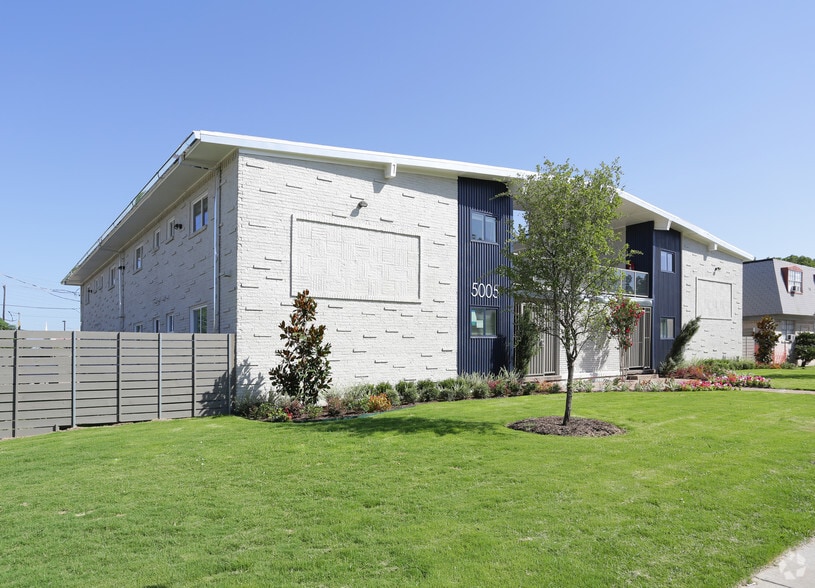 More Photos Of 5005 San Jacinto St, Dallas Apartments For Sale