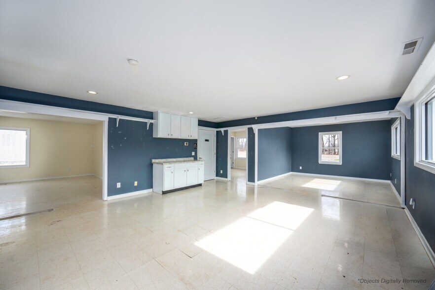 More Photos Of 7688 US 64 Hwy, Pittsboro Office For Sale