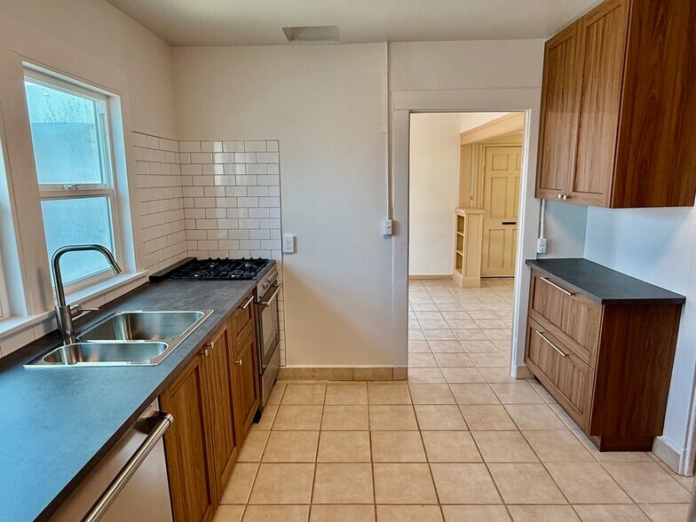 More Photos Of 4480-4486 Texas St, San Diego Apartments For Sale