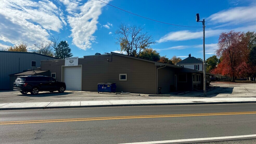 More Photos Of 508 E 6th St, Sheridan Storefront For Sale