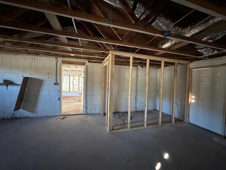 More Photos Of , Lebanon Flex For Sale