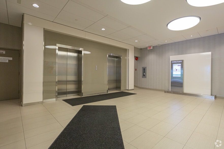 More Photos Of 255 17 Ave SW, Calgary Loft Creative Space For Lease