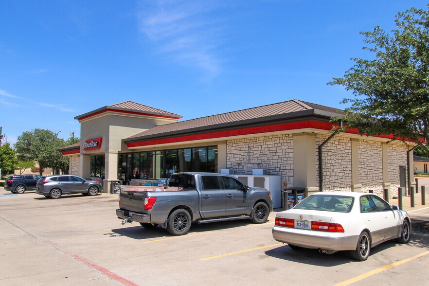 More Photos Of 4201 S Bowen Rd, Arlington Convenience Store For Sale