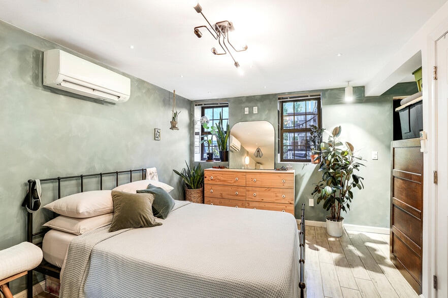More Photos Of 119 33rd St, Brooklyn Apartments For Sale