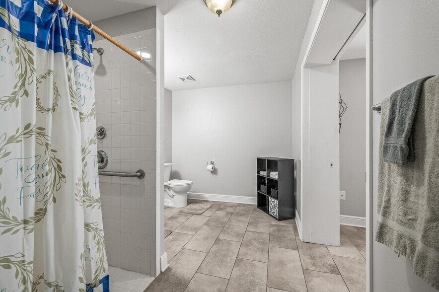 More Photos Of 9225 N Palafox St, Pensacola Office Residential For Sale